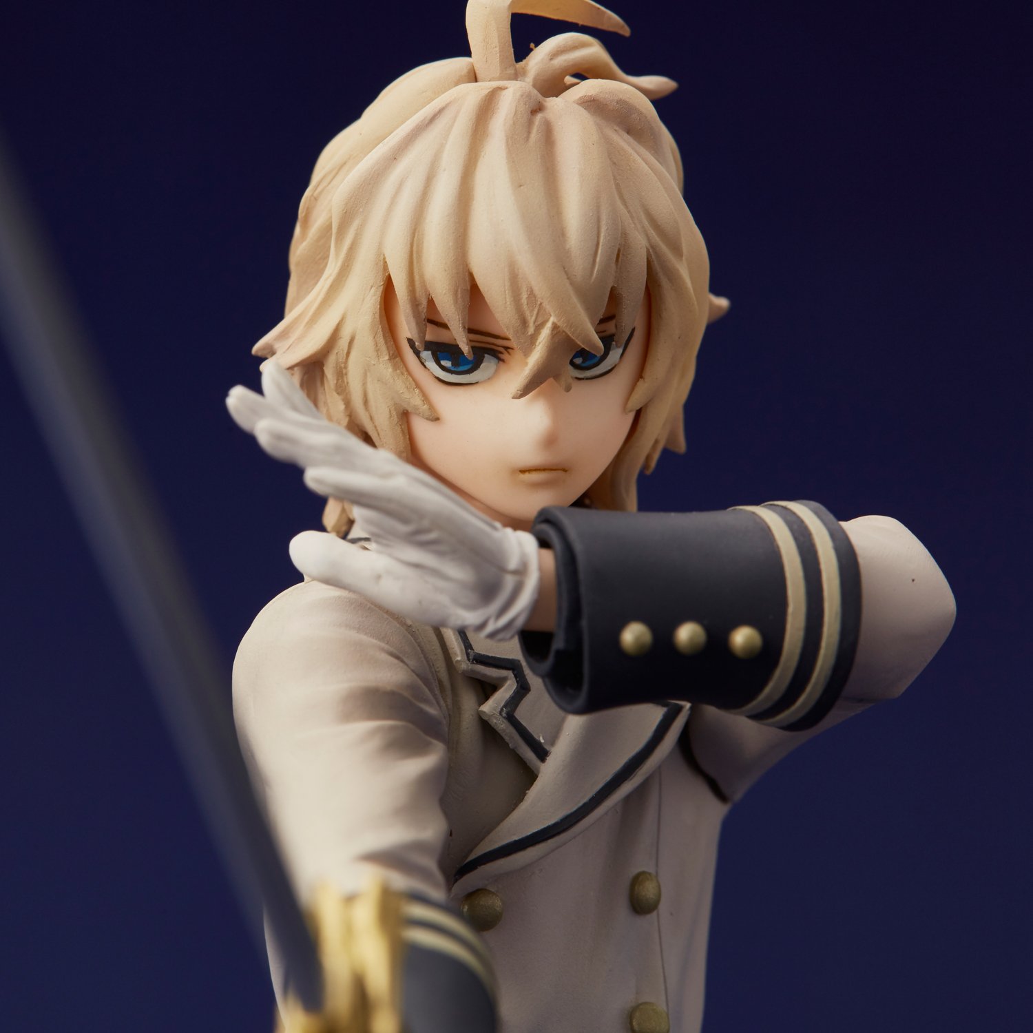 mika hyakuya figure